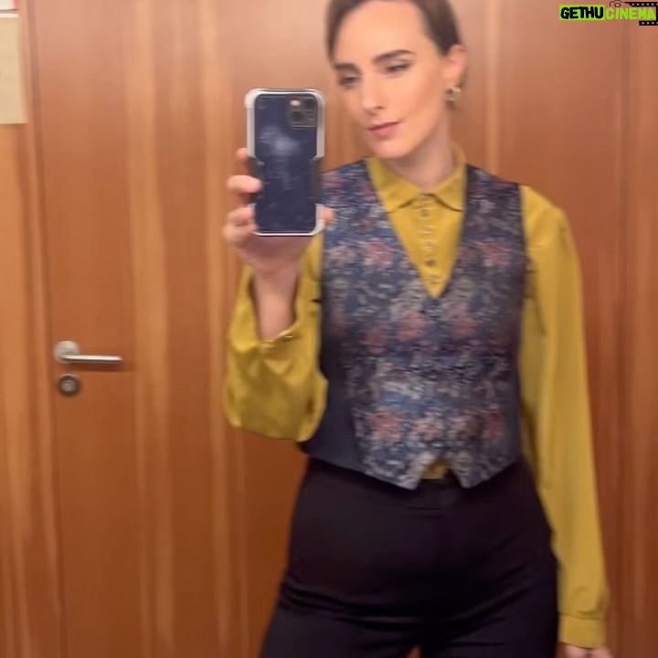 Emilia Lazo - 7K Likes - Fin de la Gira Catalana ❤️🩹
Marxem plens d'amor i amb moltes ganes de tornar i seguir compartint la nostra música amb vosaltres.
@emiliaypablomusic 🌹