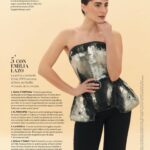 Emilia Lazo Instagram - Hace unos días hablando de lo que viene para @instylespain 💛 Gracias a todo el equipo por este momento tan especial! ✨ Fotografía: @dannielrojas Realización: @pilucavalverde Maquillaje y peluquería: @ricardocalerov Texto: @chus.salido Asistente de fotografía: @javierblancofoto @instylespain
