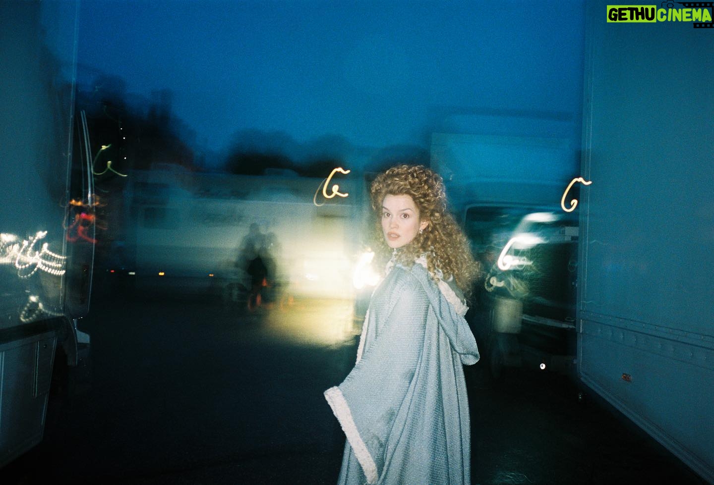 Emilia Schüle Instagram - #marieantoinette season 2 on 🎞️ @canalplus @leica_camera_deutschland
