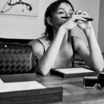 Emilia Schüle Instagram - anzeige / That was special, NY ❤️‍🔥 Excited to partner up with @montblanc ! Looking forward to everything’s that’s coming 🖊️ #MontblancLibrarySprit #InspireWriting