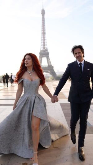 Emily Ashby Instagram - #paris Photos coming soon of our Photoshoot with @litvinjulia.photo 😄 

🎥 @litvinjulia.photo 
#parisfrance #powercouple #parisreels #france #fashion #fashionstyle