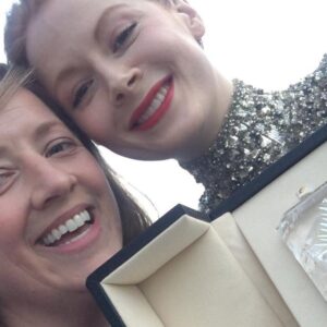Emily Beecham Instagram - What a surreal and unforgettable day yesterday. So grateful to you @festivaldecannes, the ridiculously talented jury and again of course to brilliant #jessicahausner for giving me this opportunity , @geraldine.bajard, everyone at @thebureaufilms #coop99  #essentialfilmproduktion  Little Joe is the 1st Austrian/UK co-production, which is especially noteworthy & special considering our current political situation!
This is also a film about a modern woman and her work, by a brilliant bold female director🙌🏼💜 Thank you @chanelofficial for the spectacular dress! 🙏🏽#cannesfilmfestival