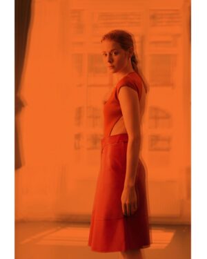 Emily Beecham Instagram - @schonmagazine interview. photography by brilliant @stephaniepistel @tempomedia.de
fashion. @thismustbtheplaceeee 
hair   make up. @katjamaassen🧡
retouch. @stephanlesger
fashion assistant. @bpmstylist
location. @studio_cherie
words. @captain.ronald
