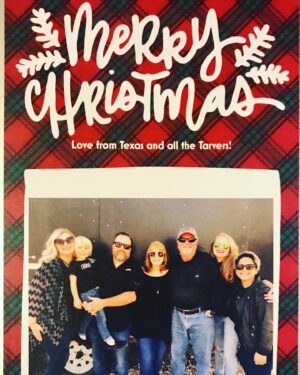 Emily Tarver Instagram - Happy Merry Whatever You Celebrate Holiday Time Season! Love and good times to all! #happyholidays #iloveyou ♥️
