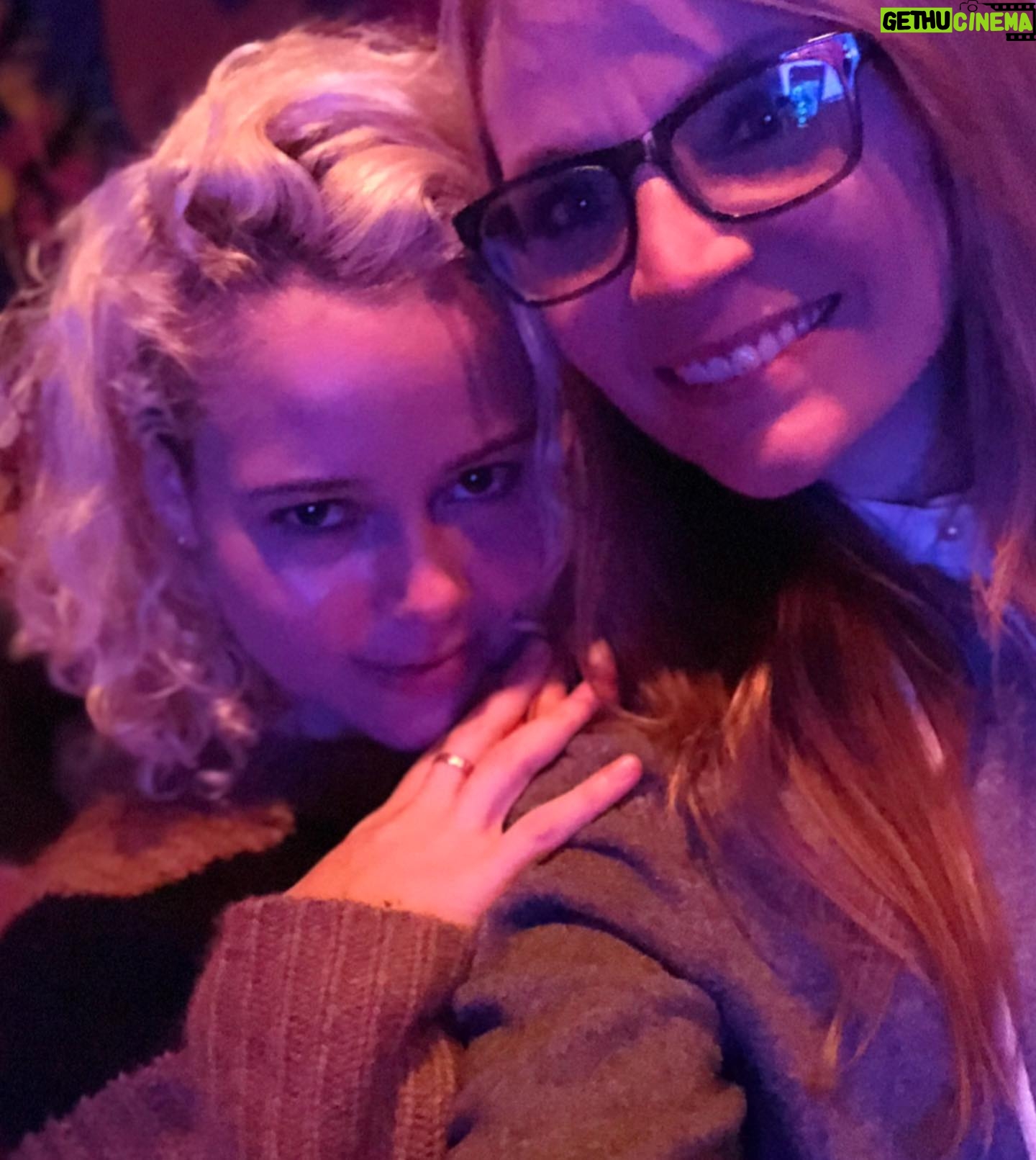 Emily Tarver - 10.5K Likes - My featured photos on my phone today! Lots of my top fave people!