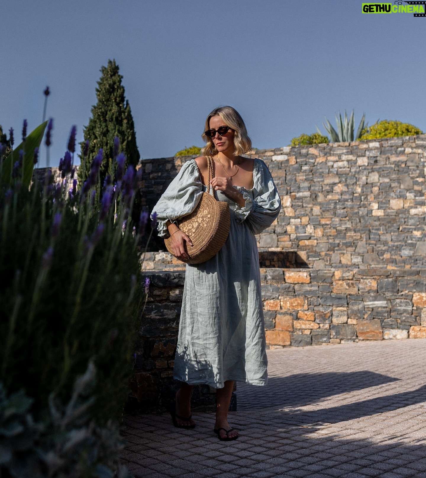 Emily Tierney - 3 Likes - If it’s not loose fitting and linen I’m not interested ✌🏻 This @daily_sleeper dress comes with me on every trip. Very excited to pack it into my case and take it away again next week ✈️🌞
