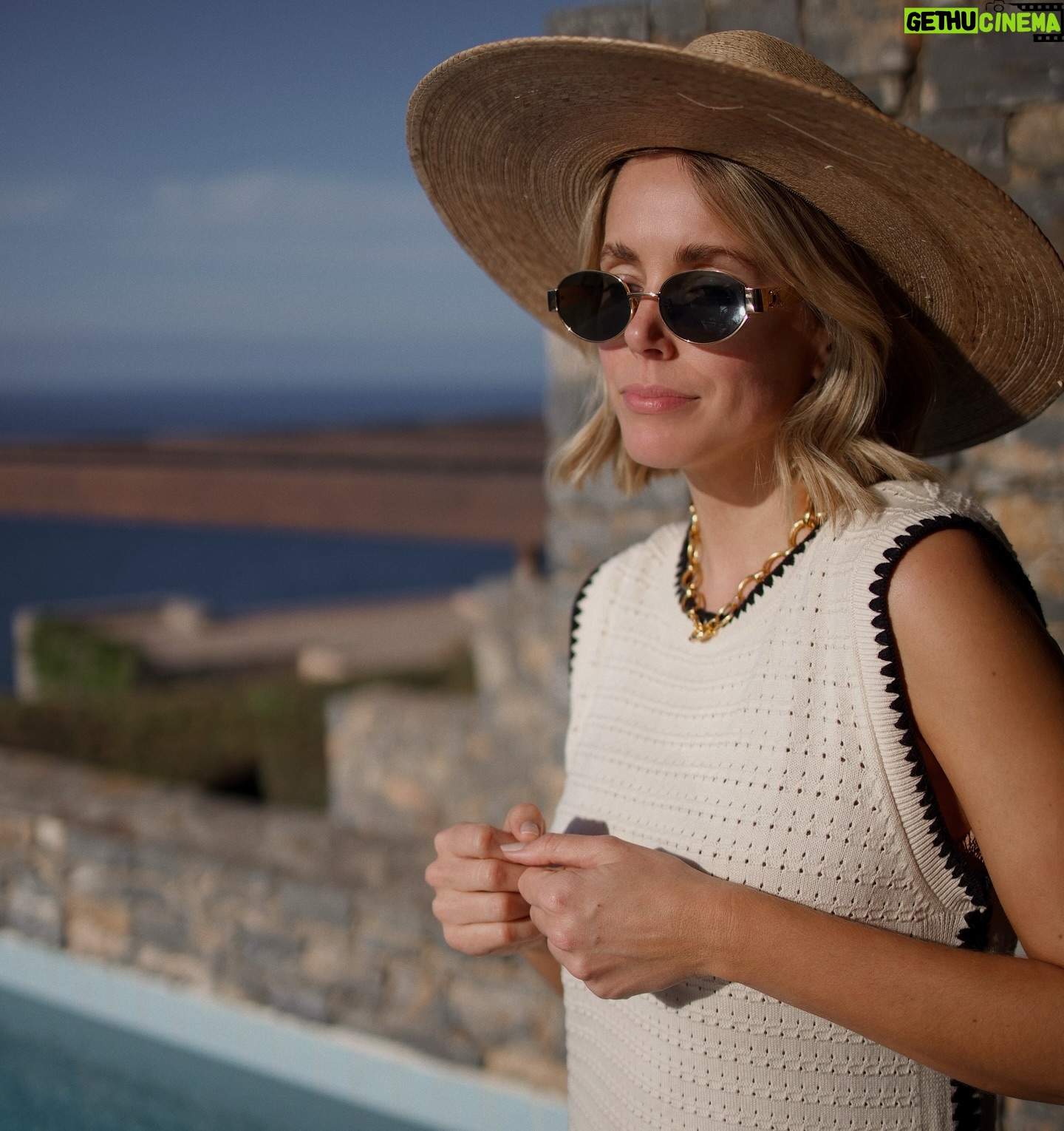 Emily Tierney - 3 Likes - Where’s everyone heading to this summer? Do you go to the same place each year or are you trying somewhere new? Inspire me! ✈️🌞 I’ll link this gorgeous beach dress on stories & in my bio
📍 @daios_cove Crete *P R trip #europeansummer #eurosummer #greekislands #beachdress #crochetdress #summeroutfit #summeroutfitideas