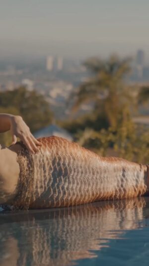 Emily Alexandra Guglielmo Instagram - 🧜🏻‍♀️ The official mermaid for @thenightfallgroup 

🌊 Thank you so much @angelicabridges for this mermazing opportunity ! 

✨ Stay sexy my friends ~ 

#theamericanmermaid #thefloridamermaid #thenightfallgroup #staysexy #sexymermaid #seimwithme #LA #summer2022 #staywet