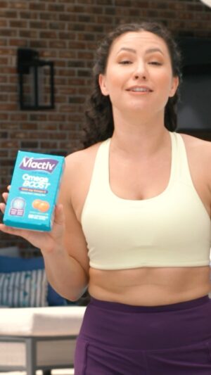 Emily Alexandra Guglielmo Instagram - 🐠 @viactiv is the ONLY 🐟 oil I will take !!!

👍🏼 You must try for yourself 

🚫 There’s NO sugar & NO fish oil taste 

Tell them @theamericanmermaid_  sent ya ! 

🎥 @sullivan.productions 

💄 @emilyalexandracosmetics 

#viactic #gummy #gummies #megaboost #fishoil #fishoilomega3 #mermaidsupplements #mermaidpartner #ad #partner #sullivanproductions #clearwater #tampa #film #evergreen