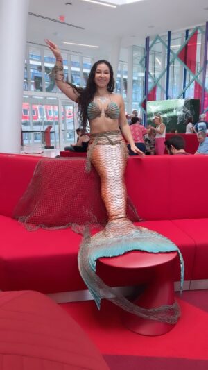 Emily Alexandra Guglielmo Instagram - 🧜🏻‍♀️ What a splashing good time it was on board @virginvoyages 

🛳️ Very iconic week to be there since it was the inaugural voyage for The Valiant Lady ~ 

🙏🏻 What a blessing ~ 

#valiantlady #virginvoyagesscarletlady #virginvoyages #onespa #thefloridamermaid #theamericanmermaid #viralreels #viralinstagram #mermaidcruise #blessings #daytrader #blockchainbabe #digitaldiva #imacadamy #entertainer #halloween #richardbranson