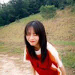 Emily Chan Instagram - 年初一 ：攝影師老爸模式啟動👨🏻🧧 今天敘舊，朋友說“在我們眼中的姊姊現在都變成阿姨了。” 我說：“我們自己也變成阿姨了。” 已經開始不敢理直氣壯地領紅包， 應付“什麼時候輪到你派？”之後，只好多說幾句祝福語，讓自己沒那麼心虛。 領得最不心虛的，大概就是爸媽的紅包了。 如果可以，想要永遠都收到他們的紅包。 初一快樂！ 祝大家成龍成鳳 #yearofdragon #2024 #大年初一