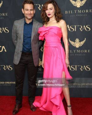 Emily Swallow Instagram - Red carpet photo dump.
@hollywoodcreativealliance #astraawards 
I was nominated with some kick-ass ladies for Best Supporting Actress in a Streaming Drama Series for my work as The Armorer.

Thank you to my glam team!!! It sure takes longer to get ready when you’re not covering your head with a helmet…

Stylist: @stylebybek 
HMU: @dannidoesit 
Dress: @rubinsinger 
Shoes: @camillagabrieli 
Clutch: @lalingilondon
Jewelry: @sterlingforever 
@rocklovejewelry 
@theofficialpandora 
Arm Candy: @chadkimball76