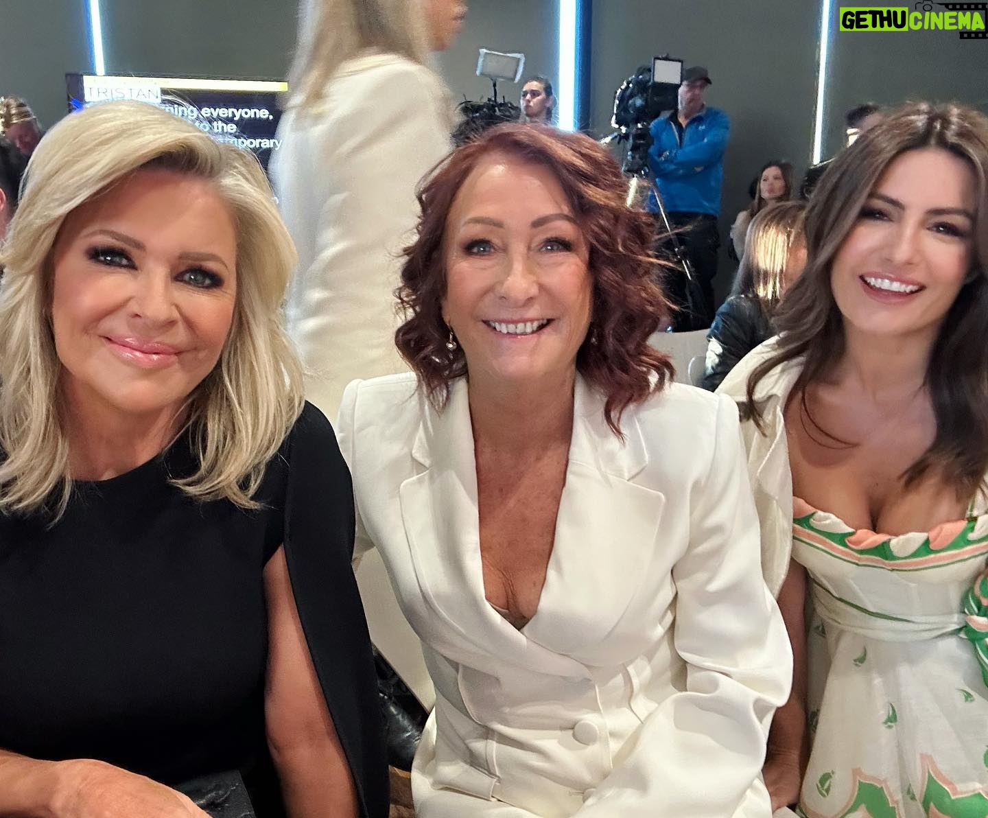 Emily Symons Instagram - Diner Ladies very big day out 🎉 I’m wondering if work will notice I may have borrowed Maz’s shoes 👠 I will bring them back I promise @shelleymurraycostume ☺️ #homeandaway #logies2023
