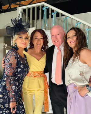 Emily Symons Instagram - Waiting for the beautiful bride with my favourites 💒 🙏🏼🥰 #HomeAndAway