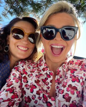 Emily Symons Instagram - Happiest of birthdays to my lovely @georgieparker 💗 Thank you for always being funny, clever and kind- and for bringing me coffees and checking up on me in all the lockdowns and helping me get through home schooling. You are a truly wonderful friend 💕 have a magnificent birthday darling 🥳🎂🍫🍷