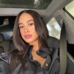 Emily Tosta Instagram - it’s chartreuse, b****