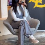 Emily Tosta Instagram - i had the absolute honor and joy to speak at Cal State Long Beach @csulongbeach ✨🫶🏽 thank you so much for having me.. special thanks to the students, @jcapitz2 , dan montoya, the board of directors of the 49ER foundation, diana, michelle, kenneth, alondra for your work and dedication to inspiring youth of color.