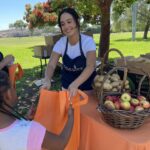 Emily Tosta Instagram - for families and children that rely on school-provided meals, summer can mean a long few months of worrying about getting enough to eat. I volunteered with @FeedingAmerica and @smbgc to help provide a nutritious & refreshing snack for children facing food insecurity this summer🫶🏽 your support can help provide more meals to neighbors in need - visit www.feedingamerica.org/summer to learn more✨