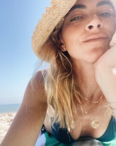 Emily Wickersham Instagram - It’s been a real good east coast summer 🤌🏼