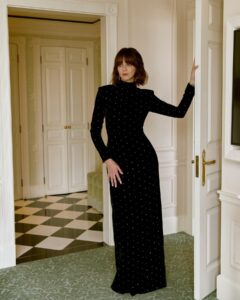 Actress Emma Appleton HD Photos and Wallpapers December 2024