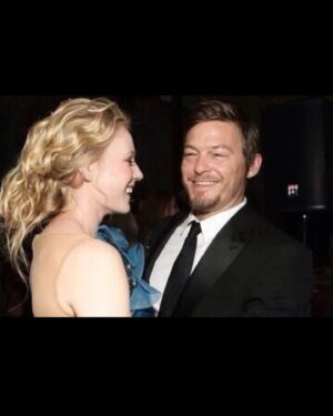Emma Bell Instagram - In the spirit of award season and the fact that @highheelprncess struck again this year with some INCREDIBLE looks on the red carpet. Here’s a throwback to when she graced me with her talent and I felt like a princess at the Globes!