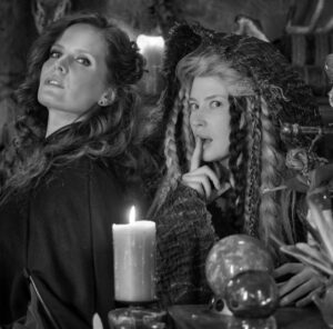 Emma Booth Instagram - Happy birthday hot stuff… miss your beautiful face!!!! 💘✨ @bexmader 
.
.
.
.
.
#happybirthdaybex #ouat