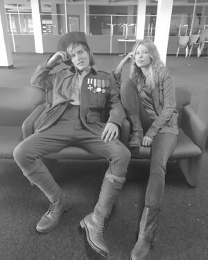 Emma Booth Instagram - Happy birthday @seankeen 🫶🏼✨🫶🏼
.
.
.
.
.
.
#glitch