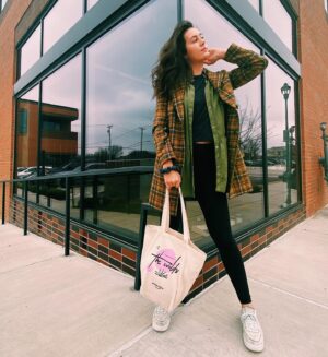Emma Fuhrmann Instagram - In 2021, one of my New Years resolutions is that I want to give back more. To do that, I’ve teamed up with @amazonprimevideo to gift 5 of YOU GUYS with @thewildsonprime gift bag with lots of goodies inside :) All you have to do is comment your 2021 goal and tag 3 friends for a chance to win this gift bag. Run, don’t walk, to the comments - i’ll be picking the top 5 goals to win!! swipe to see what you’d win (tie dye kit   more 🤩) #AmazonPartner