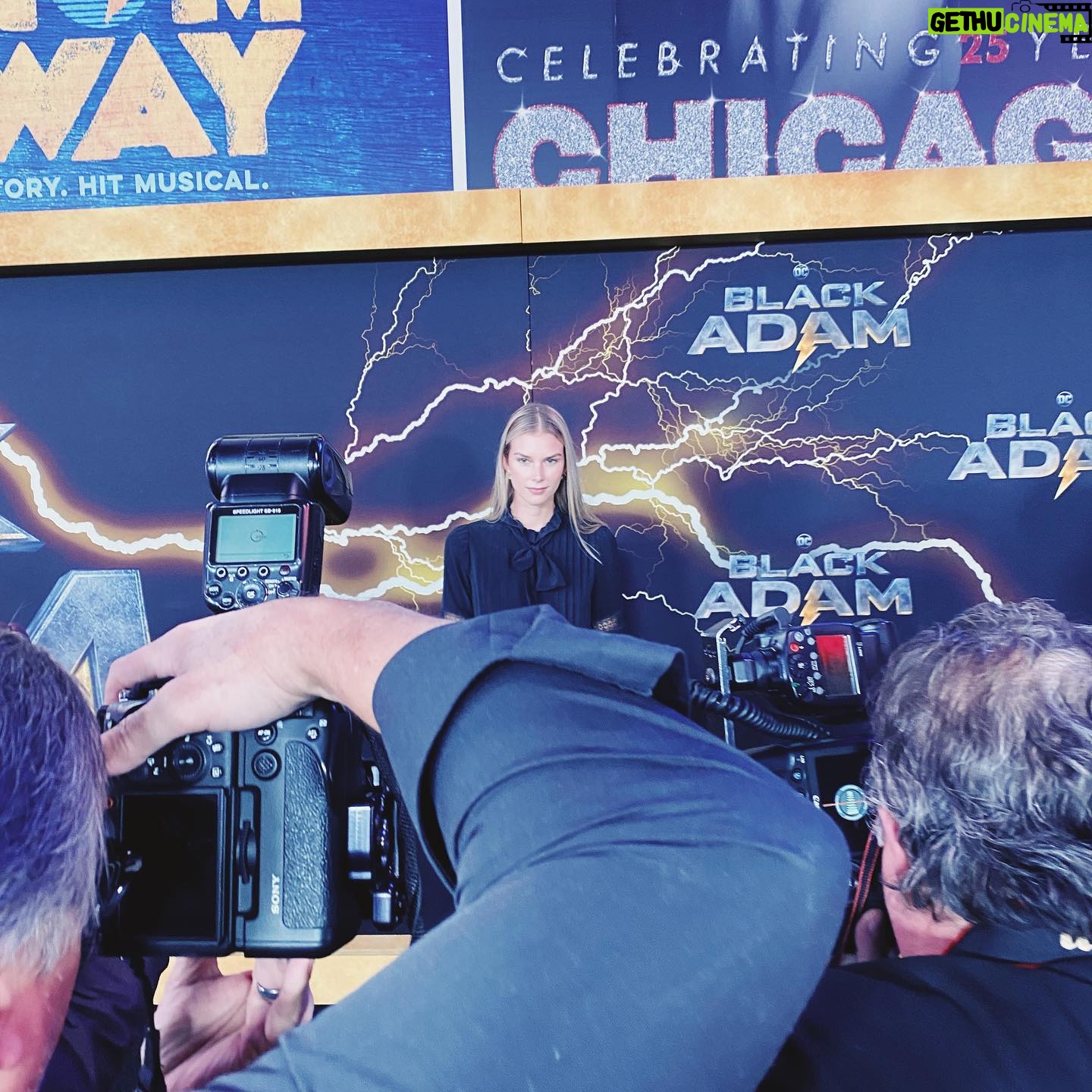 Emma Ishta - 1.3K Likes - Am I in Black Adam? No. Should you see it? Yes. Was I prepared for this situation? Absolutely not. Was it a shit ton of fun? Absolutely yes.
It took 15 years to get this movie made. Thousands of people. A lot of blood sweat and tears. Holy smokes (or lightening… same diff).
#blackadam @blackadammovie