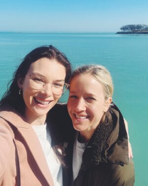 Emma Ishta Instagram - Med tribe is the best tribe. Watch me mom, tonight on Chicago Med NBC!

(Congratulations @ashleybower on your first screen credit and thank you @meriboot for keeping Michelle in this world)