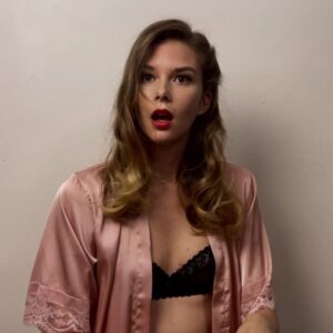 Emma Ishta Instagram - I tape, you tape, we all scream for self tapes