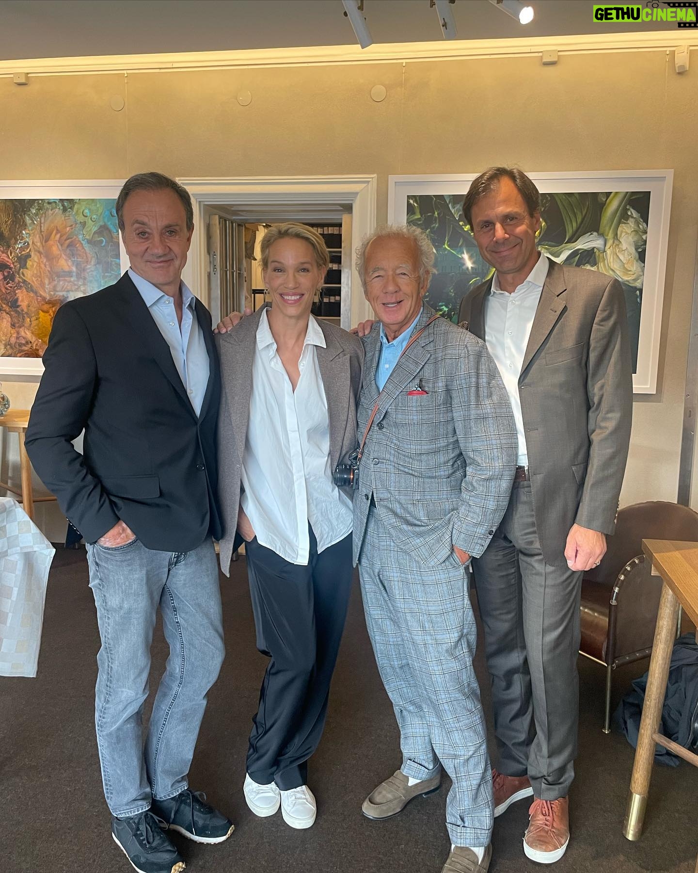 Emma Wiklund - 2.3K Likes - So happy to meet my dear friend and legendary fashion photographer @gilles_bensimon tonight in Stockholm. Gilles is one of the most important fashion photographers in my career. I had the great honour to work with him a lot during my full time modelling years in the 90s. Most of my most important covers and fashion stories for @elleusa and @ellefr were shot by him.
And here we are 30 years later…. Make sure to see his beautiful exhibition in Stockholm created together with perfumer @wulffpierre and @sebastian_schildt