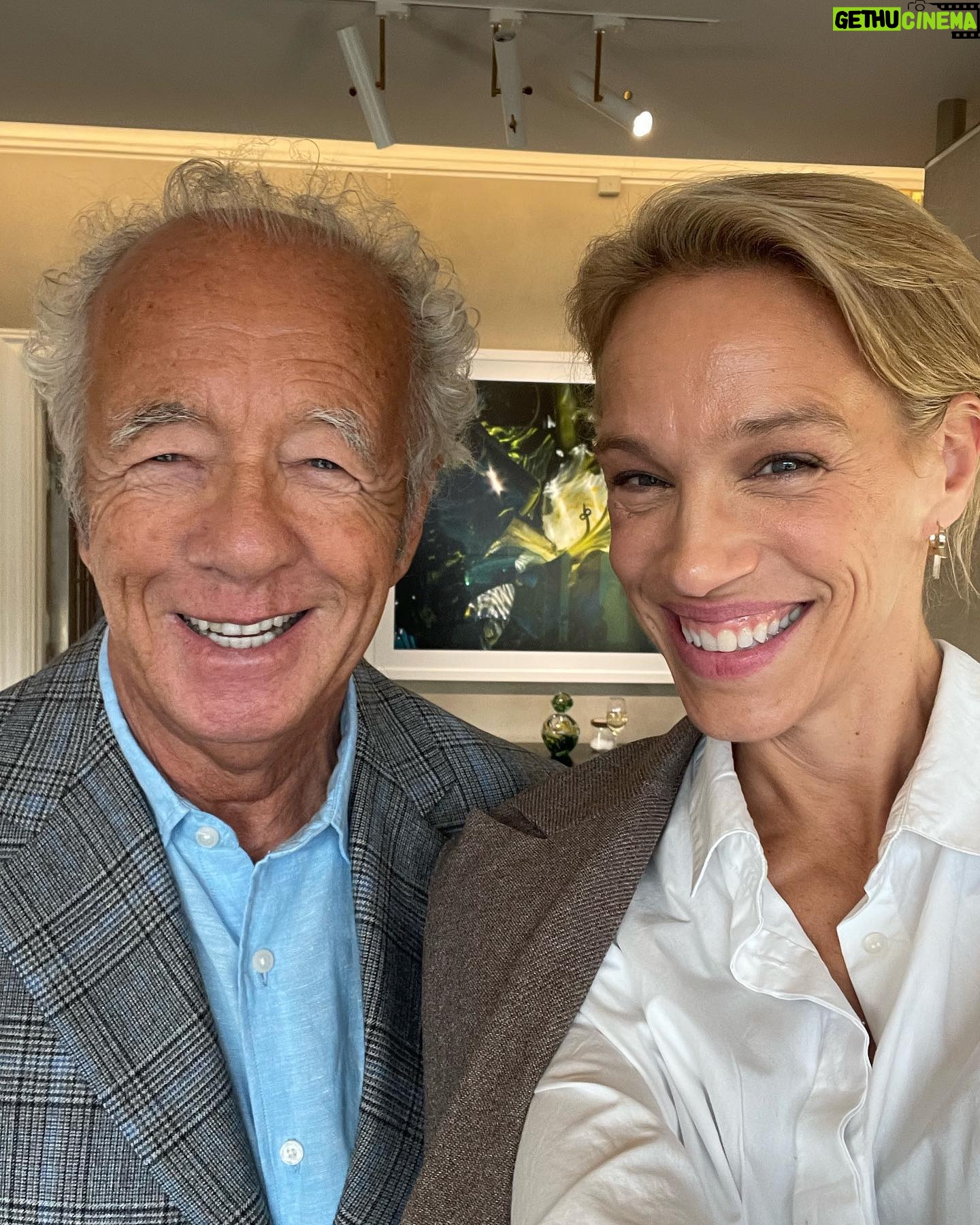 Emma Wiklund - 2.3K Likes - So happy to meet my dear friend and legendary fashion photographer @gilles_bensimon tonight in Stockholm. Gilles is one of the most important fashion photographers in my career. I had the great honour to work with him a lot during my full time modelling years in the 90s. Most of my most important covers and fashion stories for @elleusa and @ellefr were shot by him.
And here we are 30 years later…. Make sure to see his beautiful exhibition in Stockholm created together with perfumer @wulffpierre and @sebastian_schildt