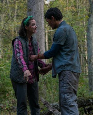 Emma Dumont Instagram - Milla and Adam. These city hicks won't know what hit em out in Appalachia. Watch Wrong Turn jan 2021 directed by the amazing @rockfordroad 💗💀🪓🔥💗 #wrongturn #wrongturnthefoundation