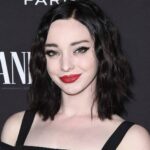 Emma Dumont Instagram - Yass! @vanityfair thank you for having me at your New Hollywood party. Thank you @lorealusa What a ball ❤❤❤