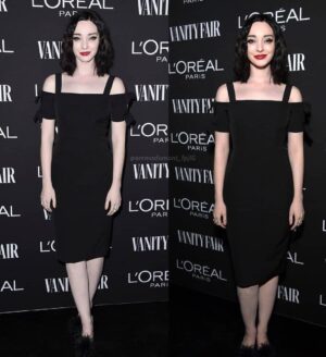 Emma Dumont Instagram - Yass! @vanityfair thank you for having me at your New Hollywood party. Thank you @lorealusa What a ball ❤❤❤