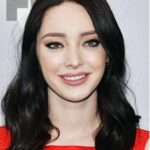 Emma Dumont Instagram - Had such a blast at the @foxtv upfronts last night. So happy to be reunited with my @thegiftedonfox family! ✖❤✖ #thegifted #fox #marvel