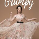 Emma Dumont Instagram - AHHH! MY @grumpymagazine spread is out! I had the MOST fun working on this with the BEST team ever! ❤ 📷: @emilysandiferphotography MU: @marinagravani HAIR: @paulnortonhair STYLING: @rima_rama EDITOR-IN-CHIEF: @jazzieperrier INTERVIEW BY: @parker_s_s @casementstudio