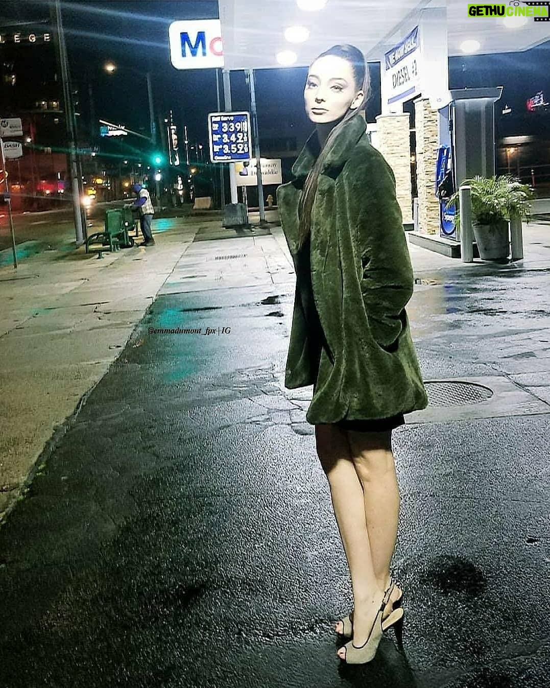 Emma Dumont - 24.3K Likes - Throwback to when we all used to go outside 💚