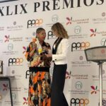 Emma García Instagram - Querid@s compañer@s de @ppprimeraplana ,qué feliz me hicisteis ayer al entregarme el Premio de Comunicación Hugo Ferrer. Me hace especial ilusión viniendo de vosotr@s que amáis esta profesión tanto como yo. ¡¡¡Muchísimas gracias por vuestro cariño y muchas felicidades al resto de los premiados!!!❤️ @ppprimeraplana #PremioComunicaciónHugoFerrer #FelizTarde