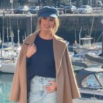 Emma García Instagram – Gracias a todo el equipazo de @holacom por este maravilloso reportaje en mi tierra, en Donostia. Fue un placer compartir un día tan bonito y soleado. Nos faltaron los pintxos… la próxima…💙💙

#FelizMartes #QueHoyPaseUnPocoDeTodo #PeroDeLoQueTeHaceFeliz #SeguimosEnLaRed