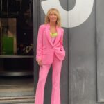 Emma García Instagram - ¡¡¡Sábados de color rosa!!!🩷🩷 Look : ▪️Joyas @argiajewels ▪️Traje @simonacorselliniofficial ▪️Sandalias @miamicci.es Estilista @pepa.carmona Sastra @modabelenmadrid Peluquería @alba.arance Maquillaje @carmenmaquillaje #DomingosContigo #Fiesta @unicorntves @telecincoes @mediasetcom