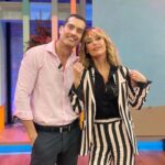 Emma García Instagram – Micro en mano… muchas cosas que contaros… 
Os esperamos en @fiestatelecinco a las 16h
😘😘😘

Look : 
▫️Joyas @argiajewels 
▫️Traje @dsquared2 

Estilista @pepa.carmona 
Sastra @modabelenmadrid 
Peluquería @alba.arance 
Maquillaje @carmenmaquillaje 

#TeAcompañamos  #Fiesta  #FinesDeSemanaContigo #SeguimosEnLaRed  @unicorntves @telecincoes @mediasetcom