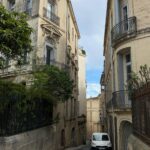 Emma Keitmann Instagram - Que j’habite dans le sud ou ailleurs... la protection solaire c’est tous les jours avec Anthelios de La Roche-Posay ! Car quelle que soit la météo, la peau est toujours exposée aux rayons UVB/UVA ... 🤍🌞 @larocheposay #larocheposay #anthelios #protectionsolaire#skincare #UVMUNE400 Collaborationrémunérée