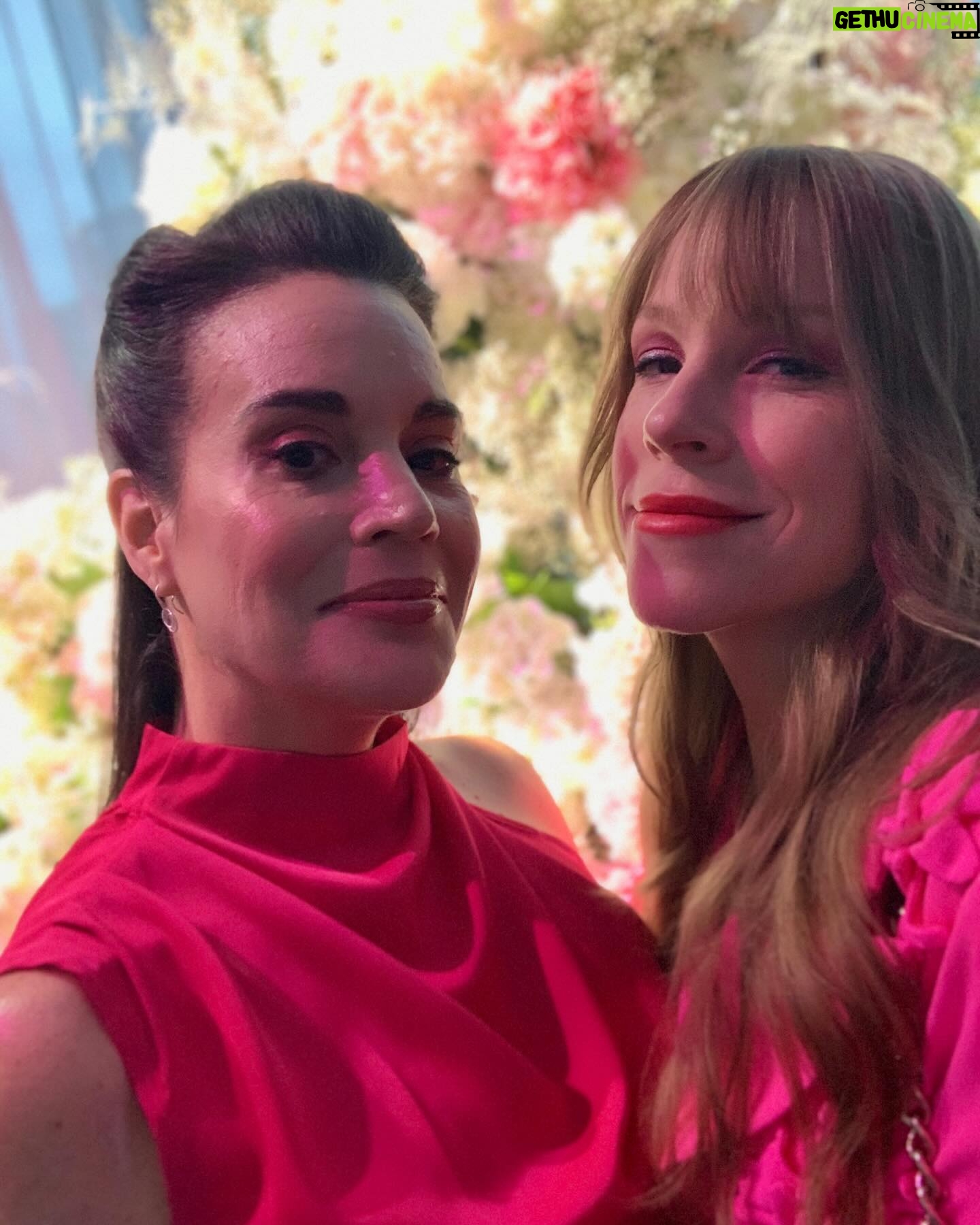 Emma Myles Instagram - Mom and Dad can’t come to the phone right now, they’re having a hot pink date night. Thank you as always @bcrfcure for such a beautiful and unforgettable evening, and for everything you do. *for those of you who don’t know BCRF in the only organization dedicated solely to funding breast cancer research, and that research has saved countless lives, including my mothers. We are all forever grateful!💗💗💗 #hotpinkparty