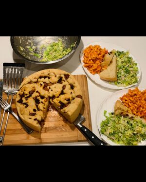 Emma Myles Instagram - The happiest things to bring into February 
1) Tapenade Tuna Melt Burgers
2) The fact that my husband and I’s love language is Rick from Big Mouth/Human Resources 
3) Home brunch
4) Tori Dance Parties
5) Making focaccia with Italian flour to see if I’m gluten intolerant or just allergic to the way we process food here 
6) The best news I’ve heard in a really long time
7) This manifesting minivan
8) Nice Buns
