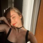 Emma Smet Instagram - 🧡