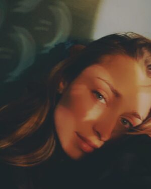 Emma Smet Instagram - 𝔅𝔬𝔫𝔫𝔢 𝔫𝔲𝔦𝔱 🐻💤