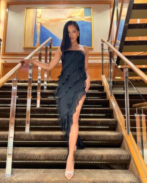 Emmalyn Estrada Instagram - Mom finally got to dress up 🙋‍♀️