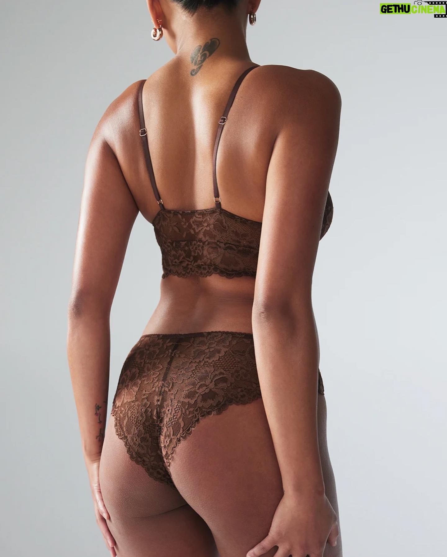 Emmalyn Estrada - 3 Likes - This is 31 ✨ catch me and my bum out on @savagexfenty 🫢🫶